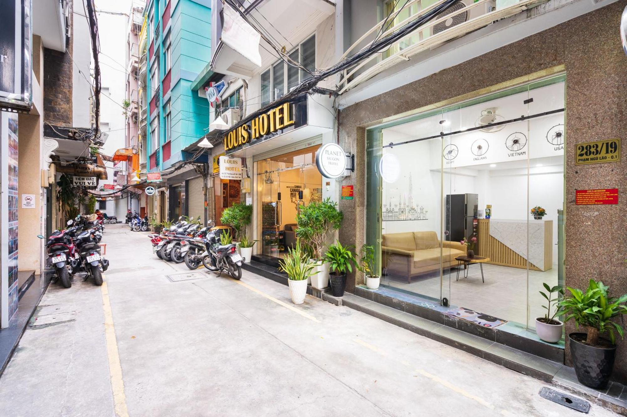 Planet Saigon * TP. Hồ Chí Minh
