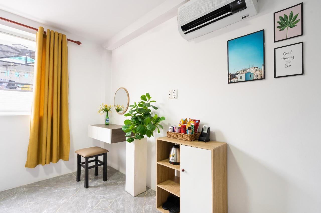 Planet Saigon Homestay *
